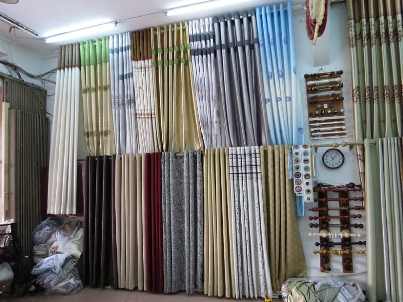 Mua vải may rèm cửa ở chợ Tân Bình như thế nào để vừa rẻ vừa bền đẹp